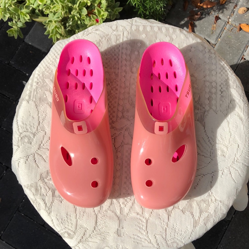 TSUBO shoes size 6